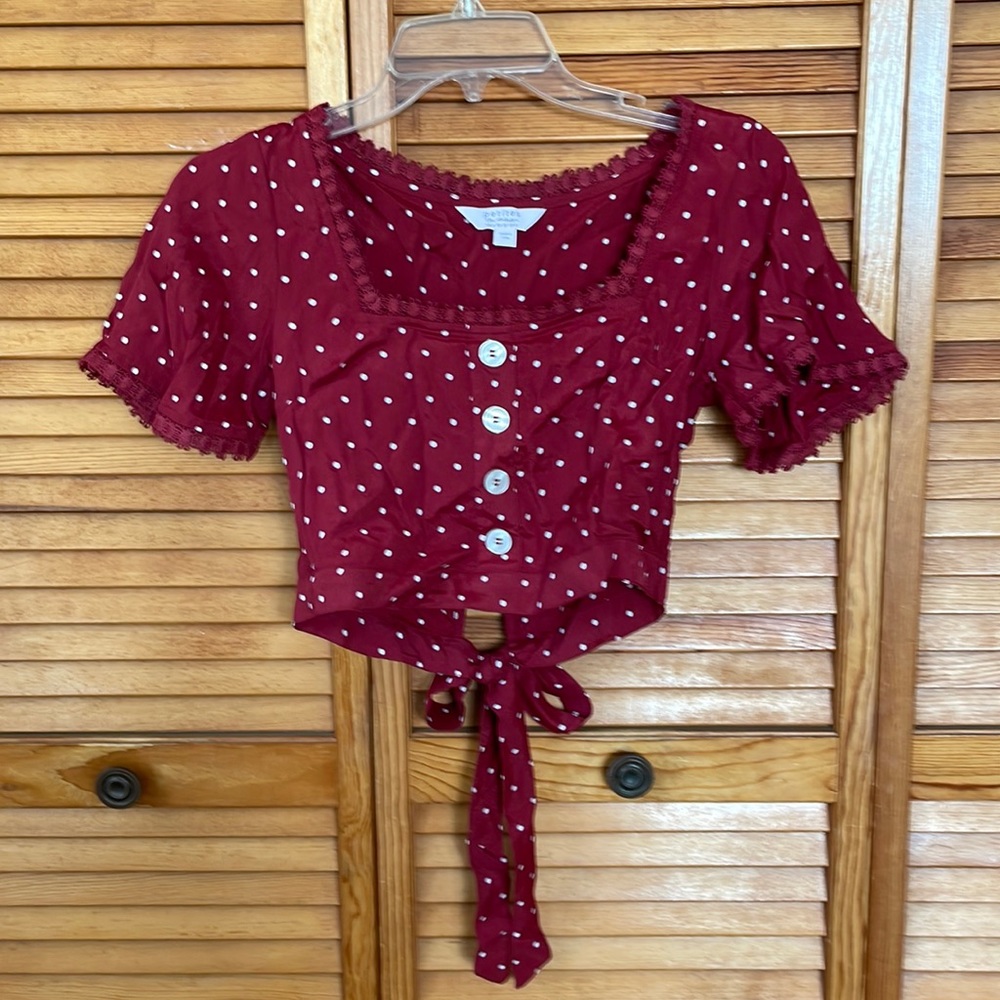 Polka dot petite crop top